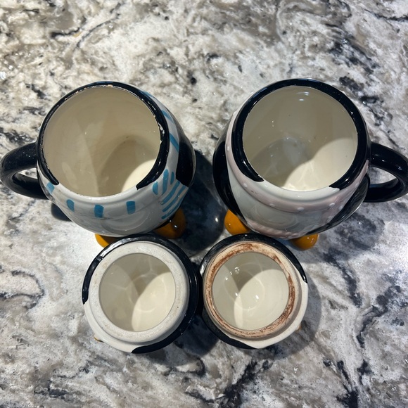 Adorable Penguin porcelain coffee cups with lids black white - Picture 7 of 9